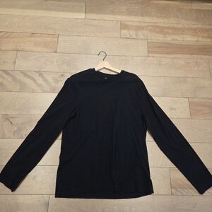 H&M Black Crew Neck Shirt